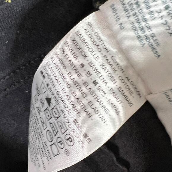 Levi’s Wedgie Straight Jeans Cropped Ultra High Waisted Floral Secret Garden 24 - Picture 7 of 8